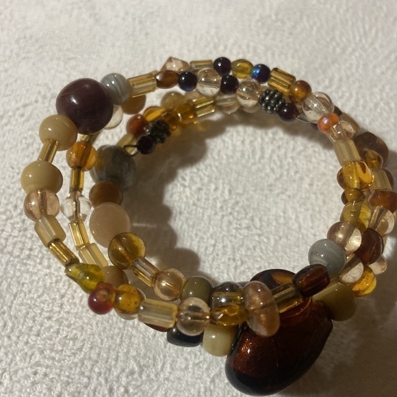 Beaded Wrap Bracket​ - Picture 3 of 3